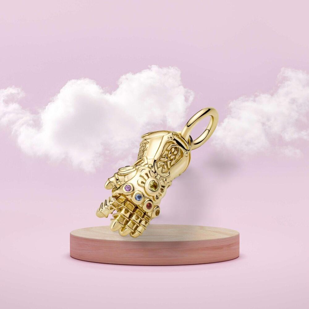 Marvel The Avengers Infinity Gauntlet Dangle Charm Pandora Style Bracele…